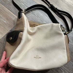 Coach Women's Black, Cream, and Tan Shoulder Bag